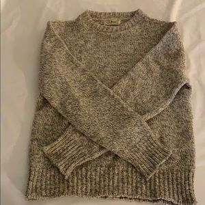 M LL bean wool sweater